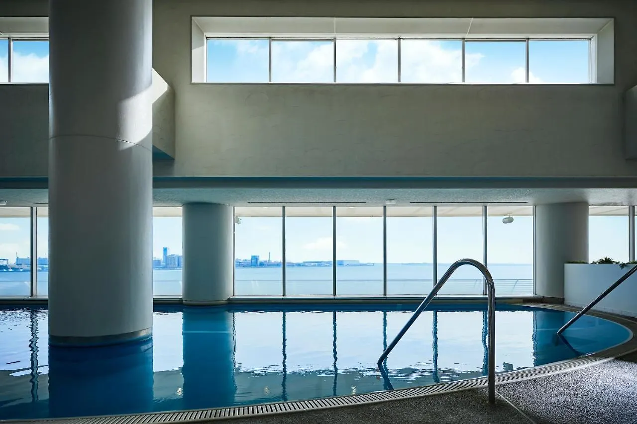 Kobe Meriken Park Oriental Hotel