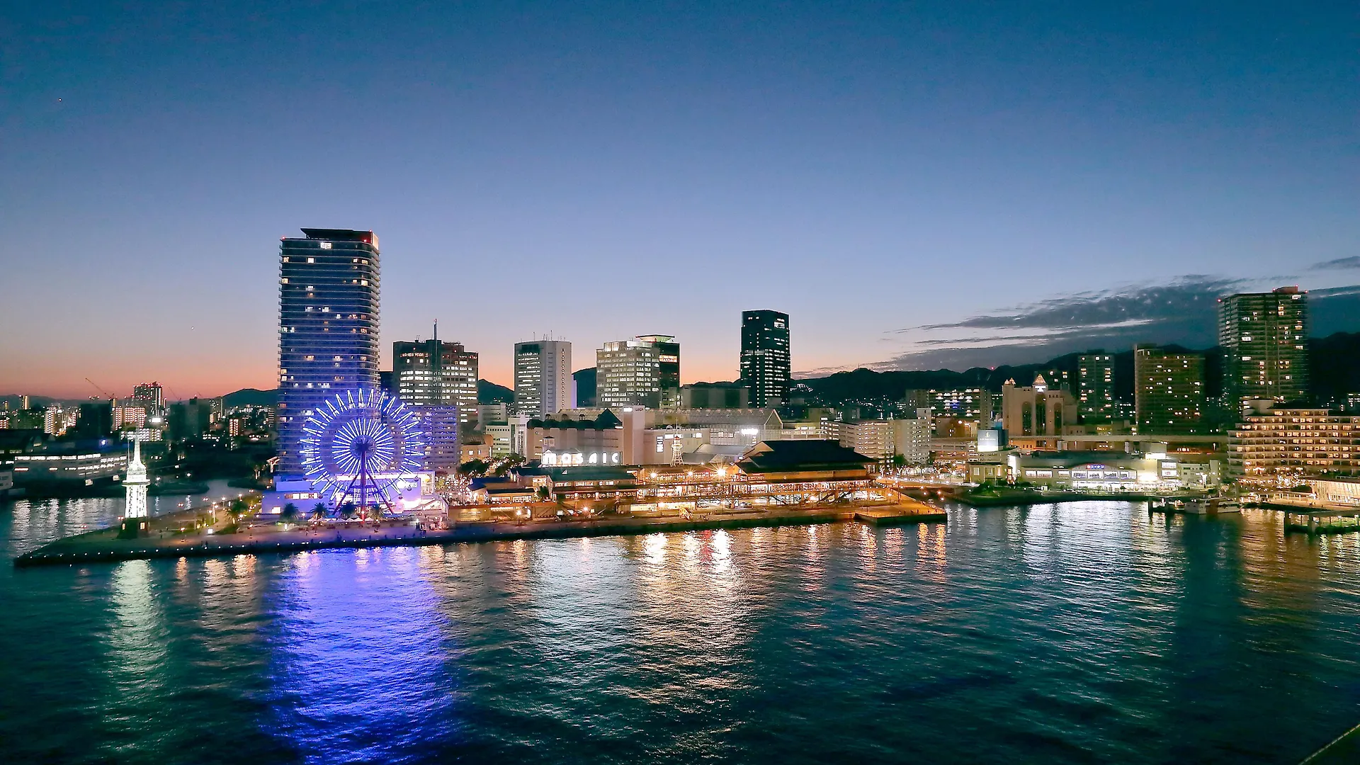 Kobe Meriken Park Oriental Hotel 5*,  Japan