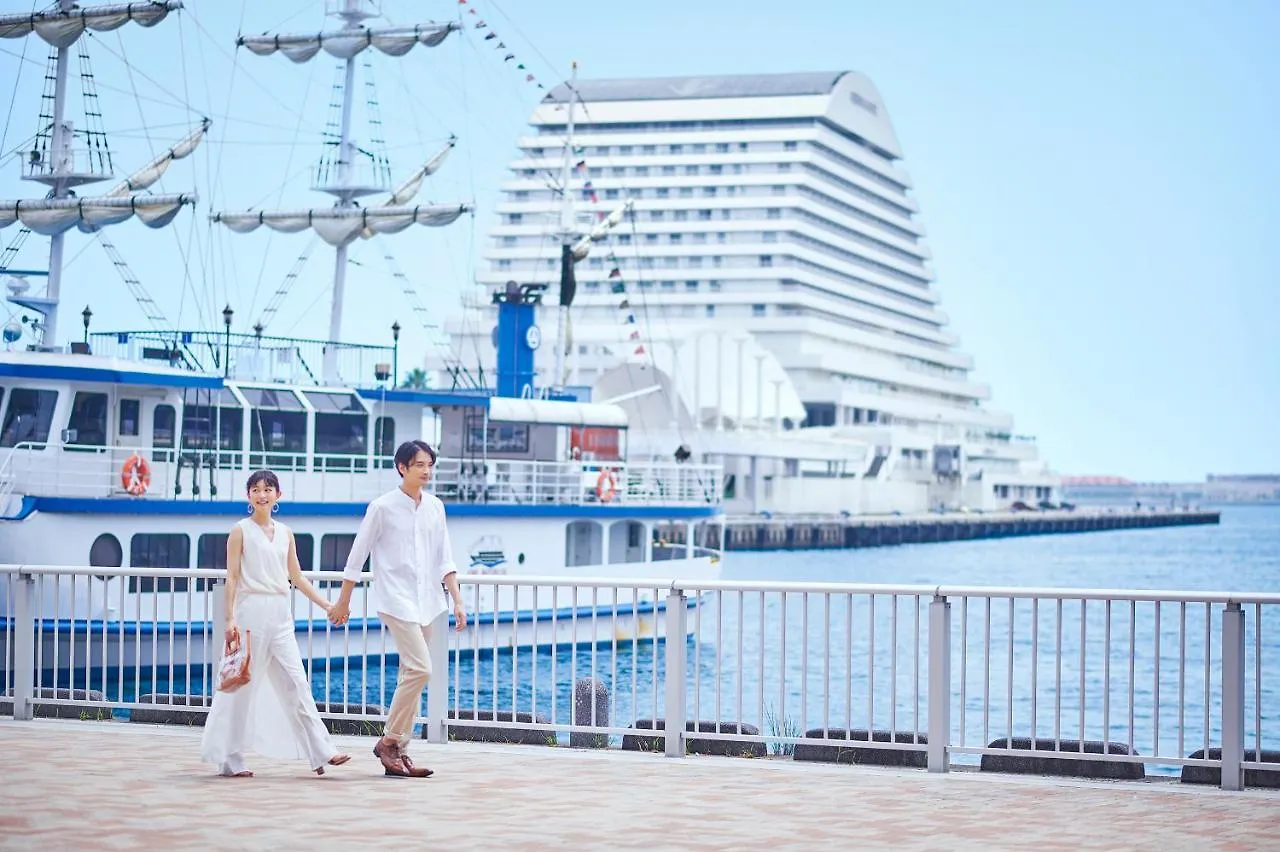 Kobe Meriken Park Oriental Hotel