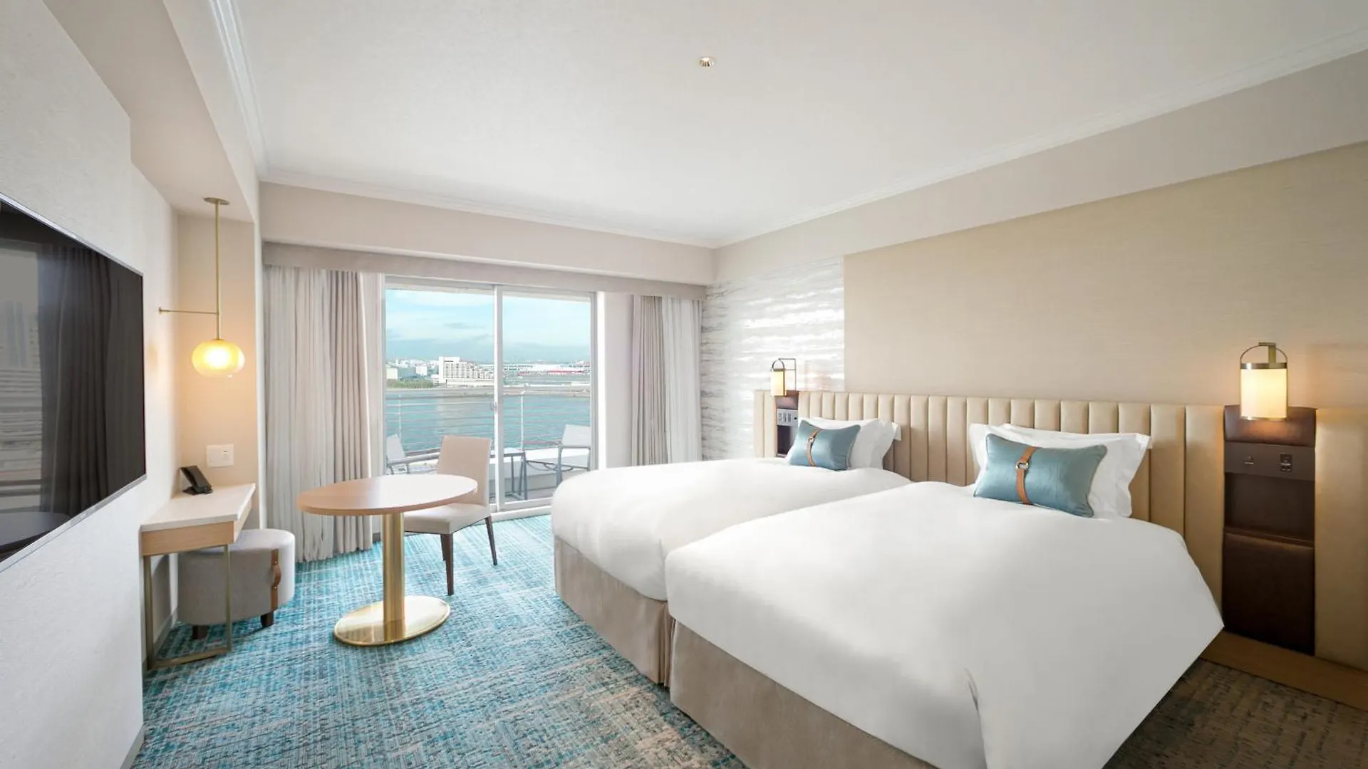 Kobe Meriken Park Oriental Hotel