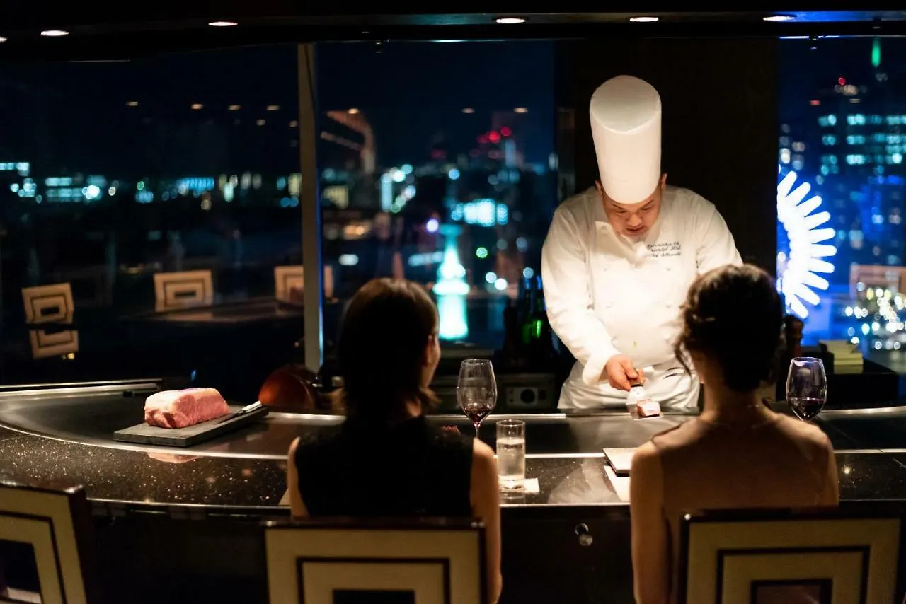 Kobe Meriken Park Oriental Hotel